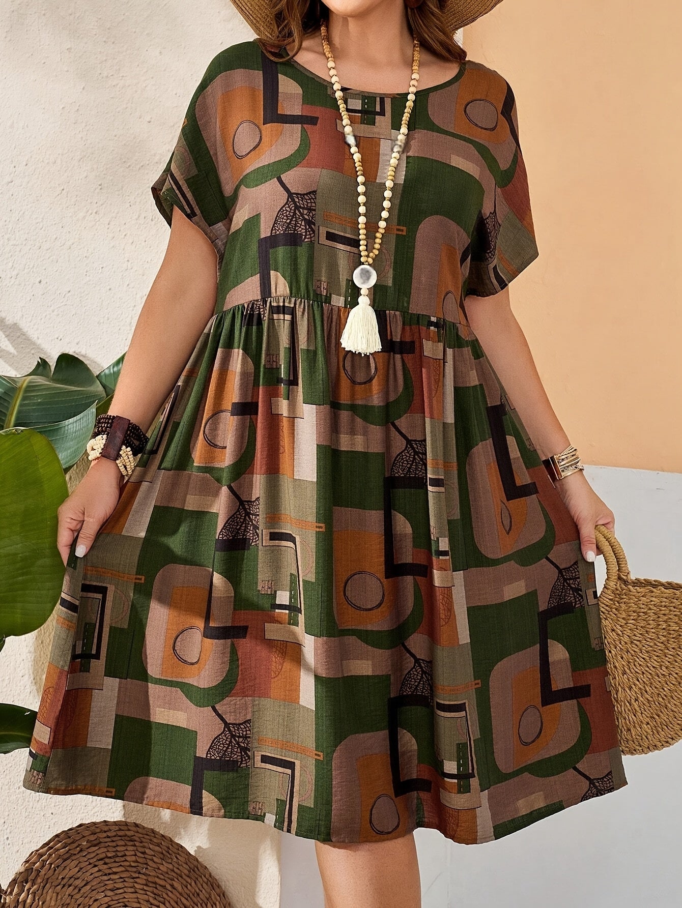 Elegant Crew Neck Maxi Dress