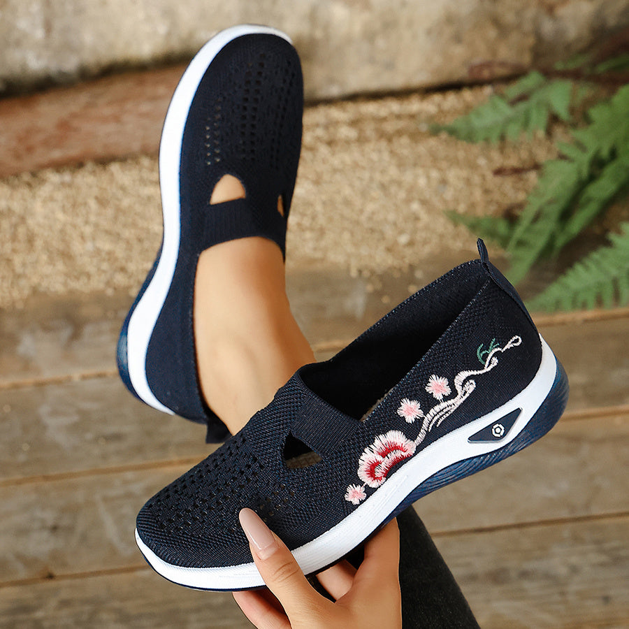 SlipEase Arch Support Casual Sneakers