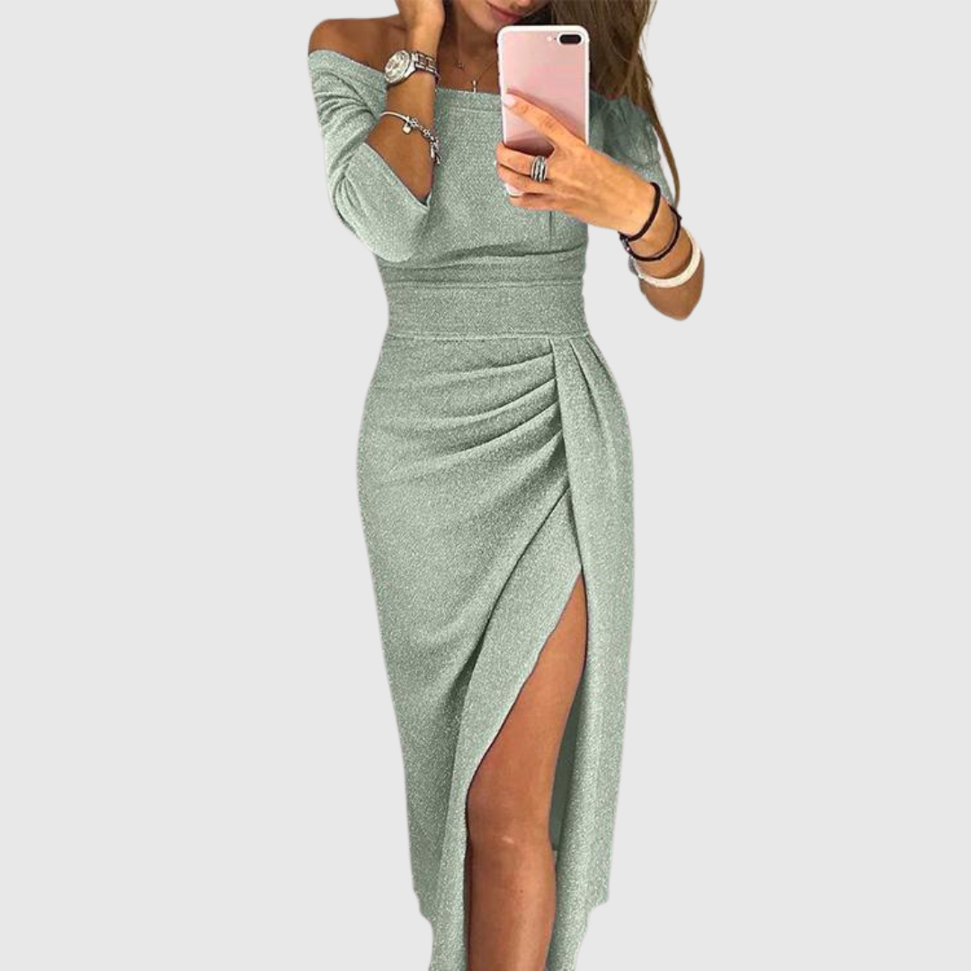 Isabeau | Chic halter maxi dress with a graceful, flowing fit
