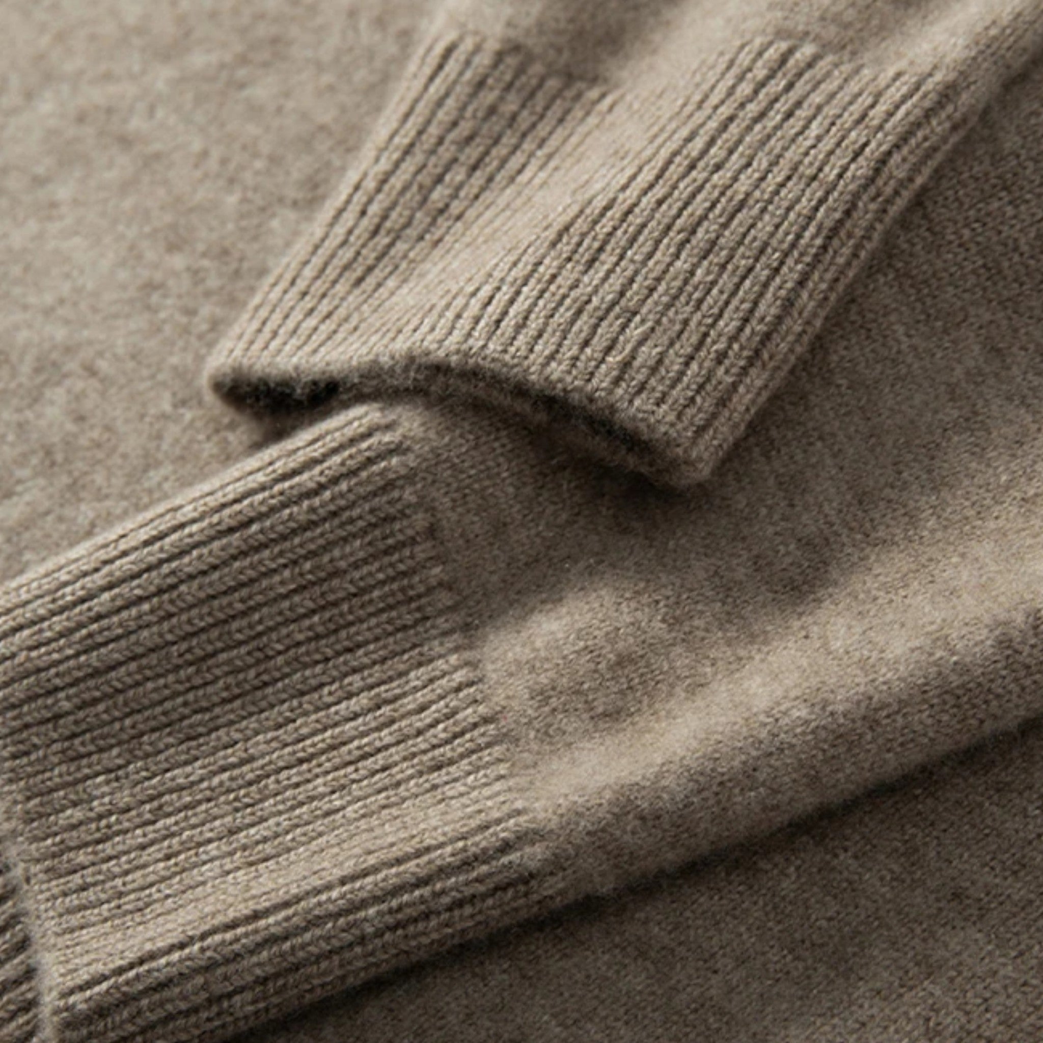 Women's Cashmere Turtleneck Sweater