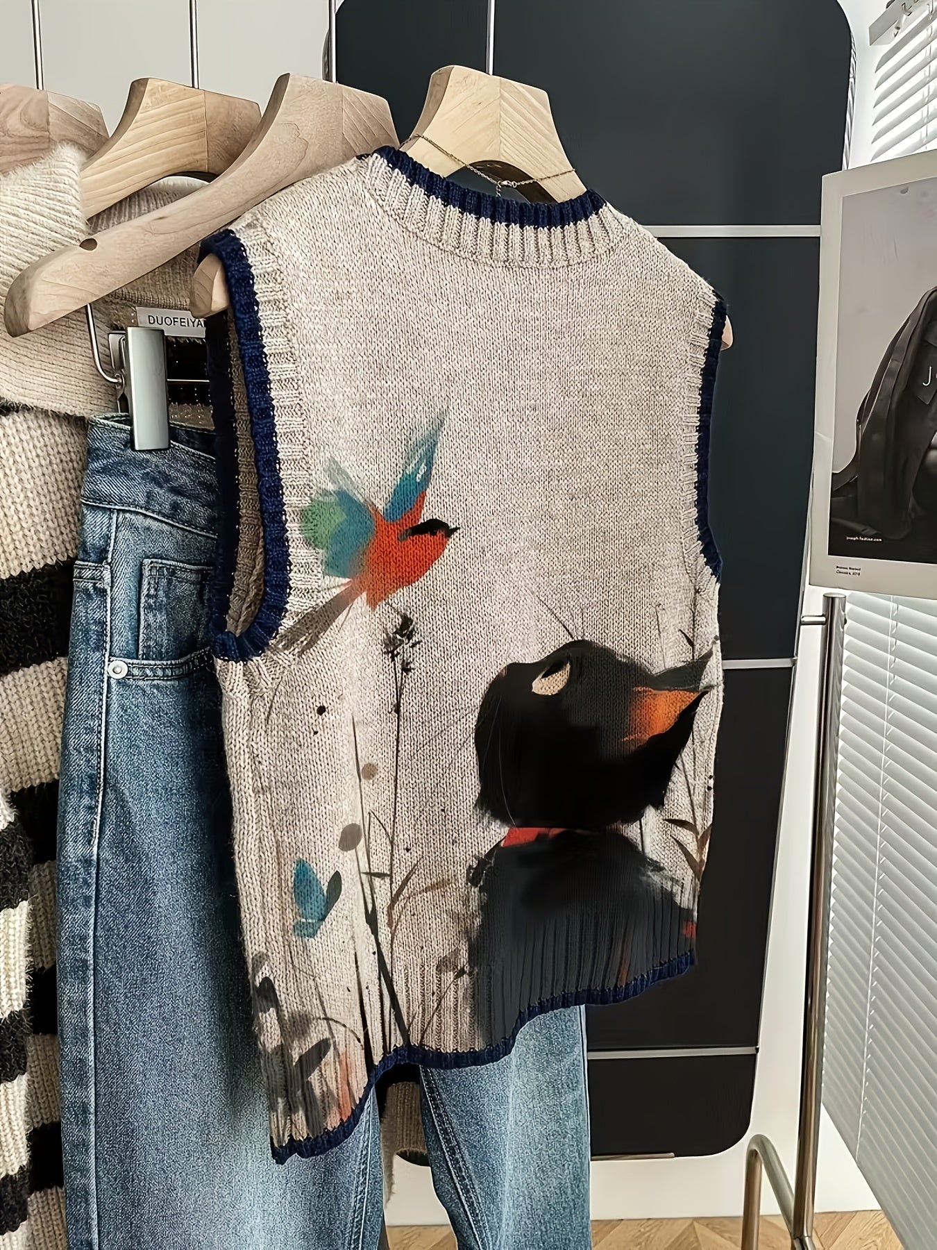 Artistic Cat Pattern Vest