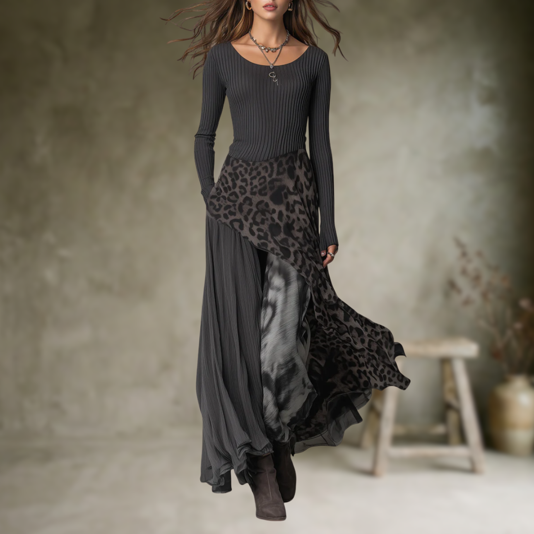 Kema | Long Dress with Elegant Leopard Print