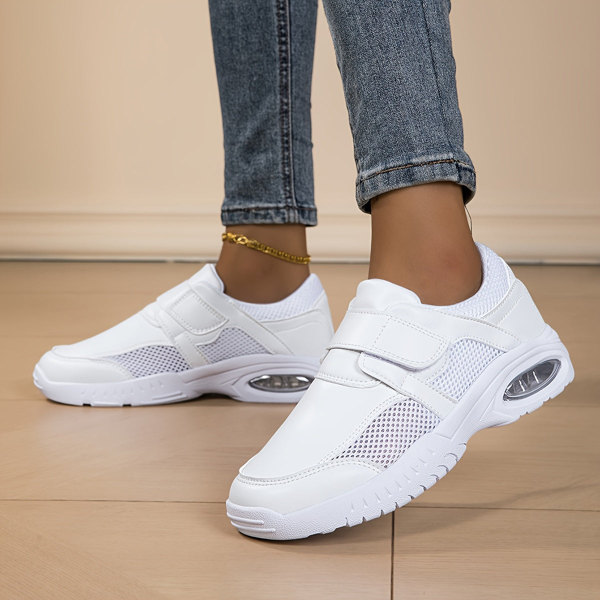 NurseCare Cushioned Work Sneakers
