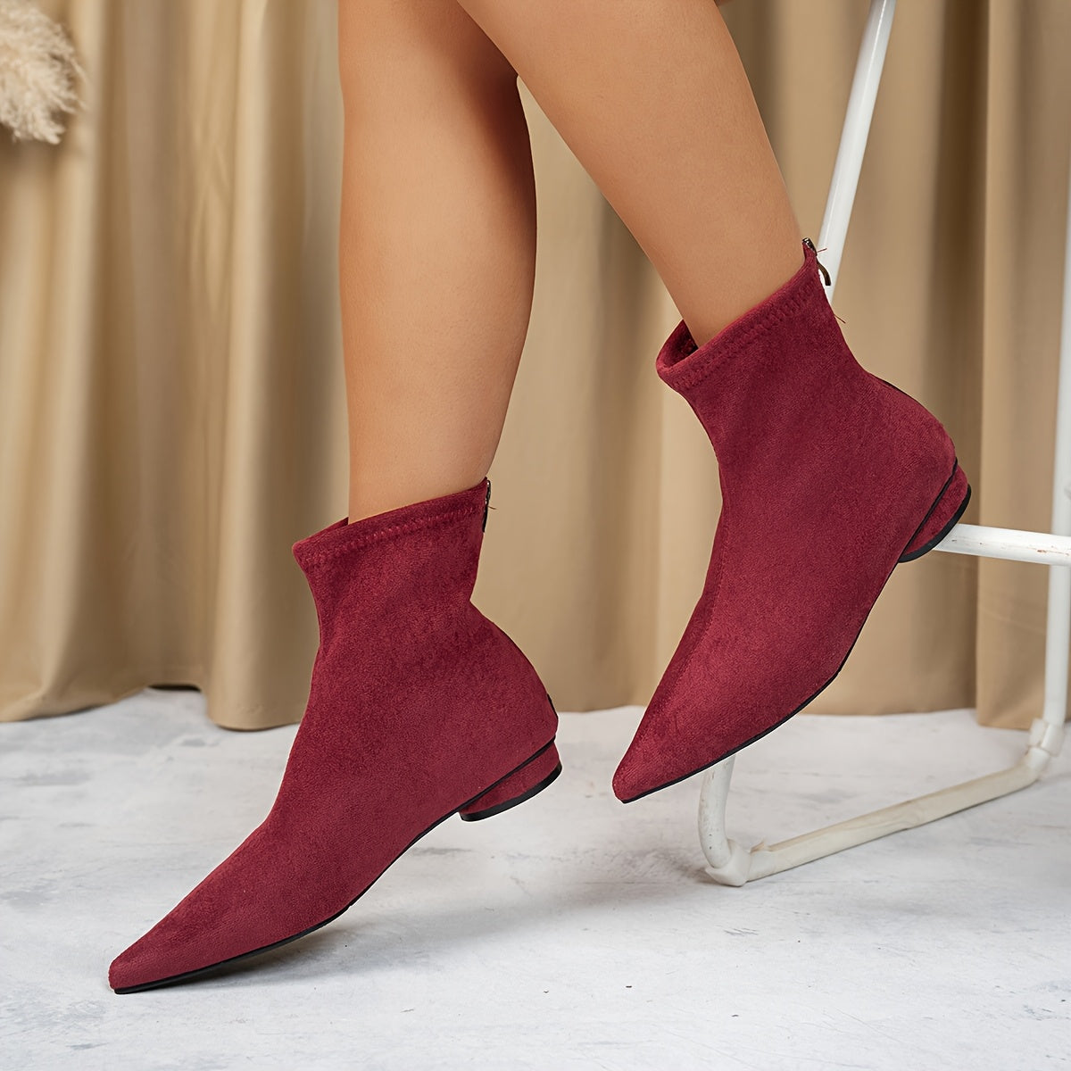 Minimalist Stretch Ankle Boots – Low Heel & Sleek Fit