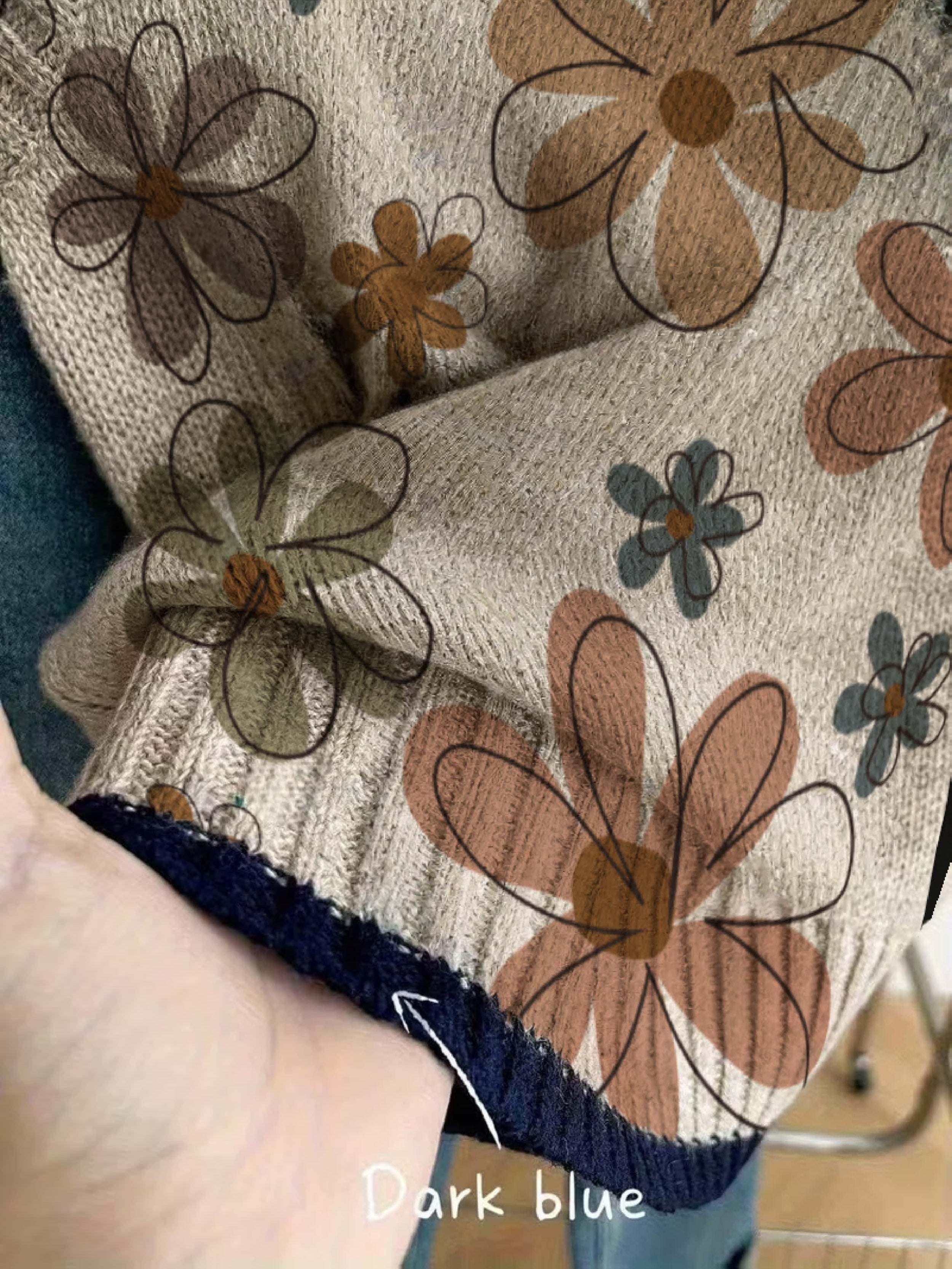 Classic Floral Crew Neck Vest