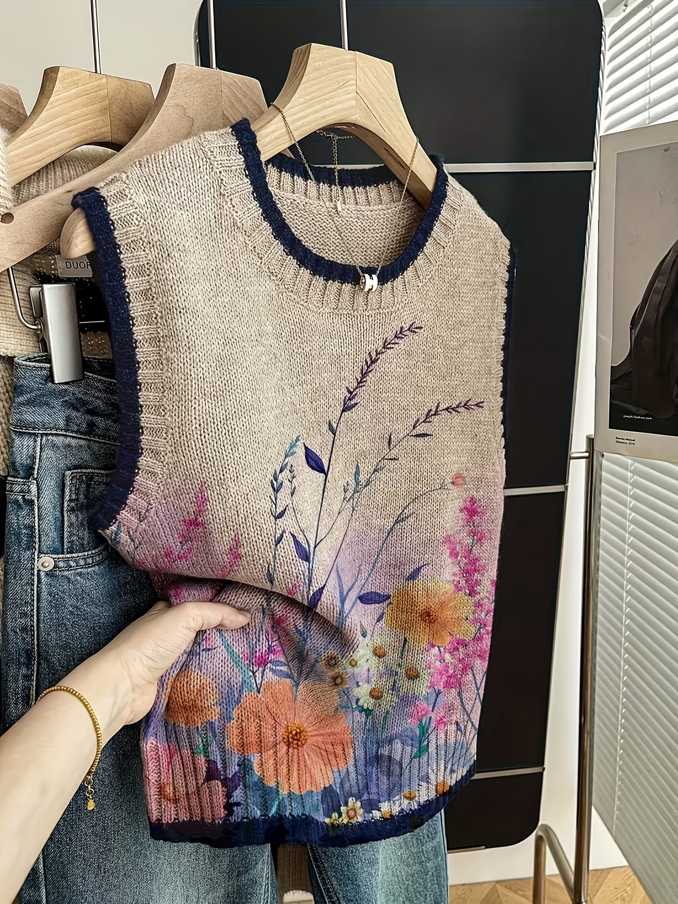 Floral Color Block Knit Vest