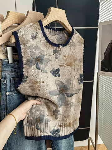 Gradient Floral Knit Vest