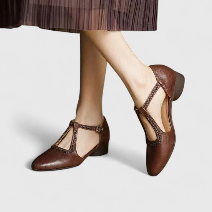 Delphine | Flat Sandals
