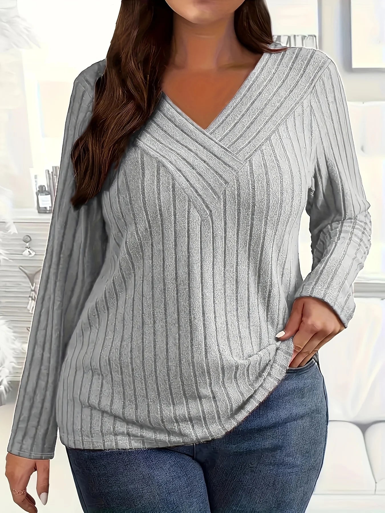 Plus Size Relaxed Long Sleeve Casual Top