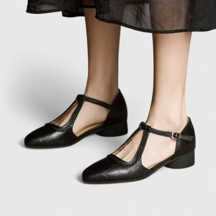 Delphine | Flat Sandals