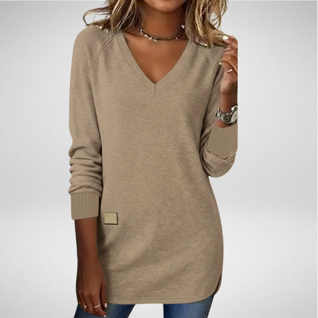 Wilhelmine | Trendy V-neck Sweatshirt