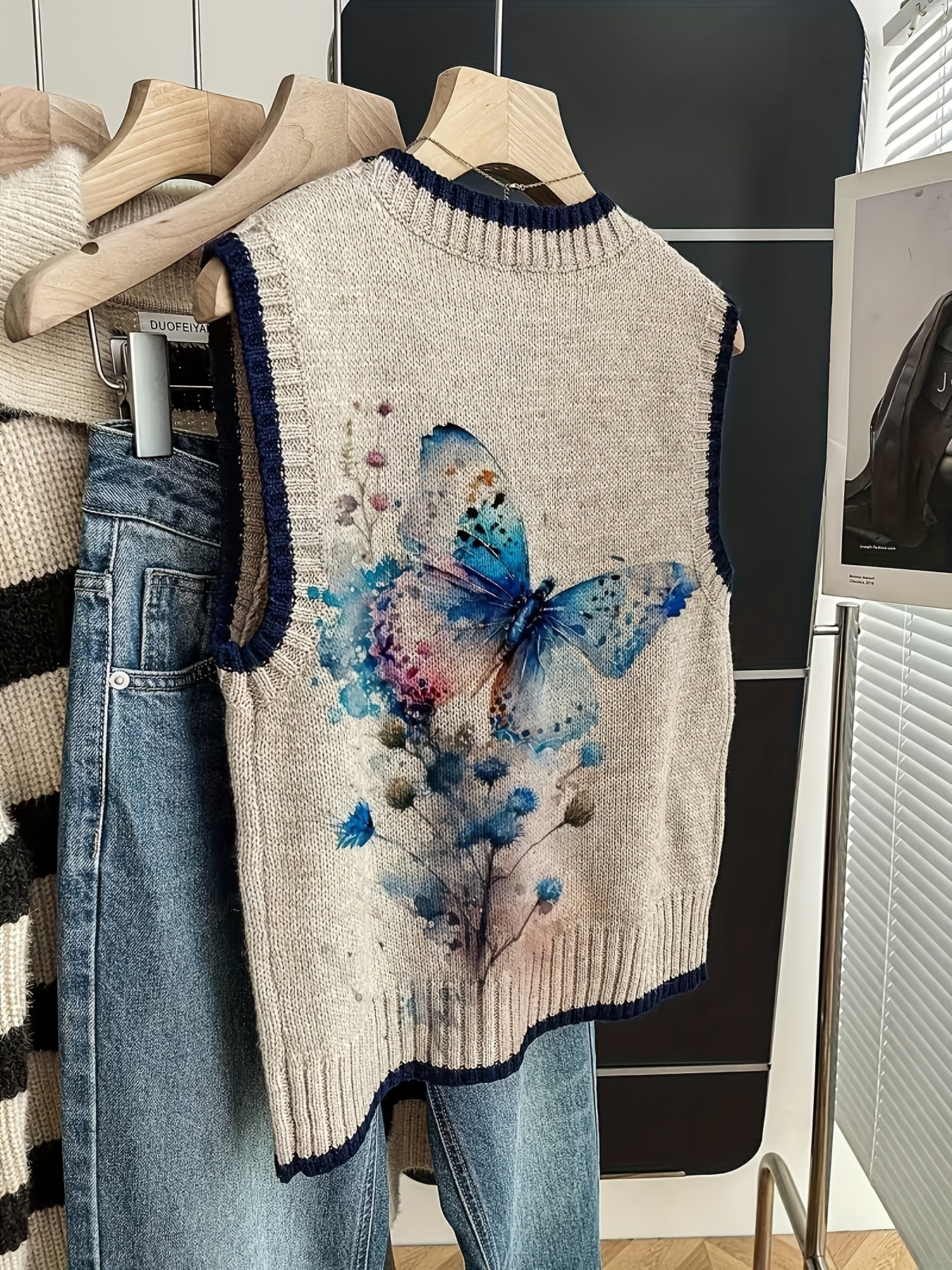 Butterfly Gradient Knit Vest