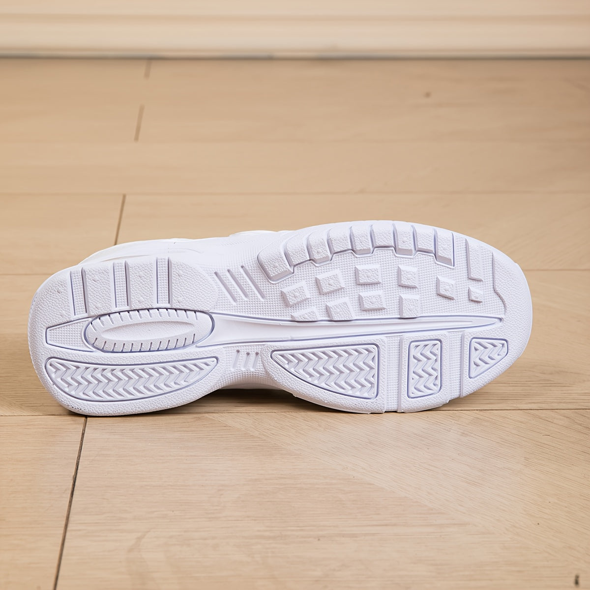 NurseCare Cushioned Work Sneakers