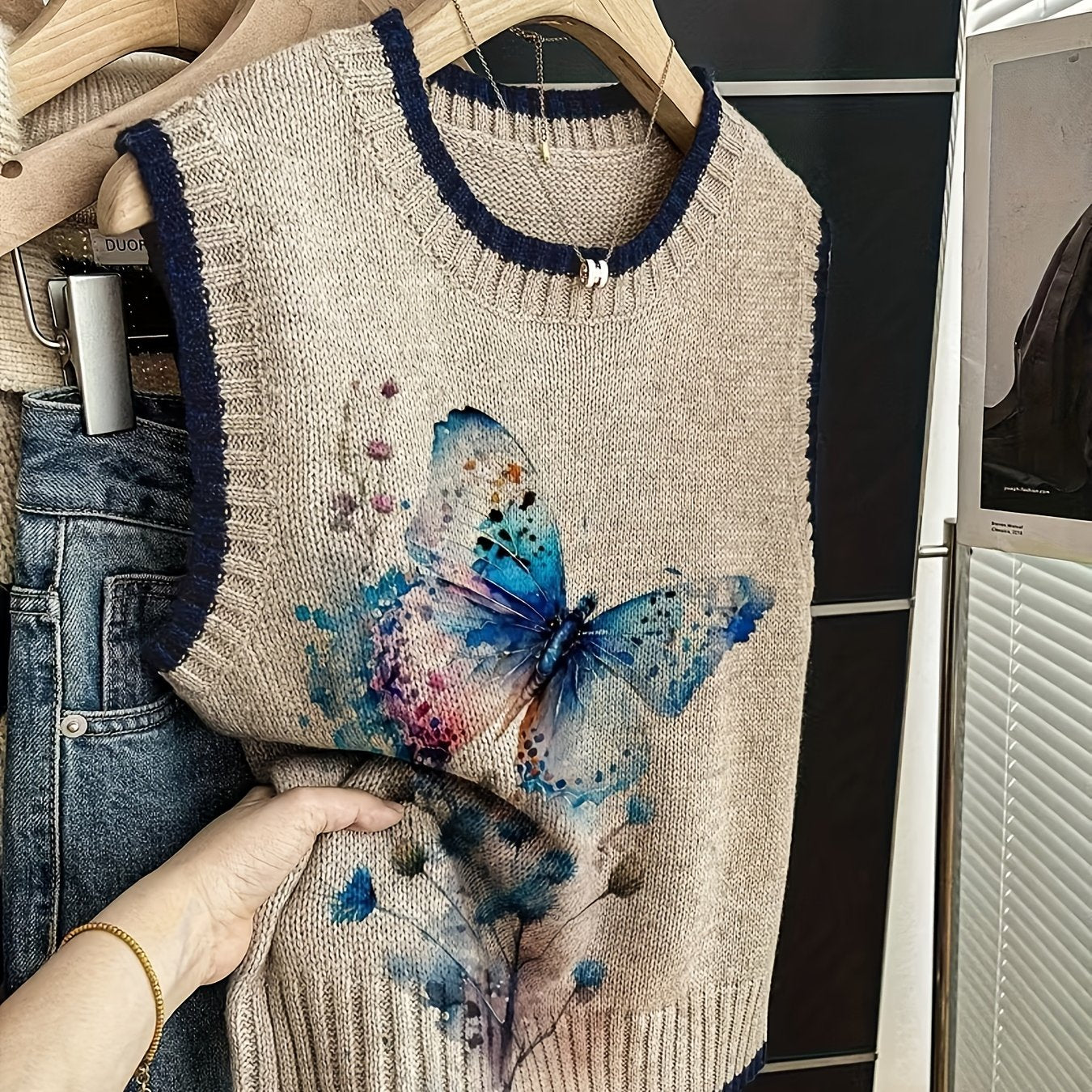 Butterfly Gradient Knit Vest