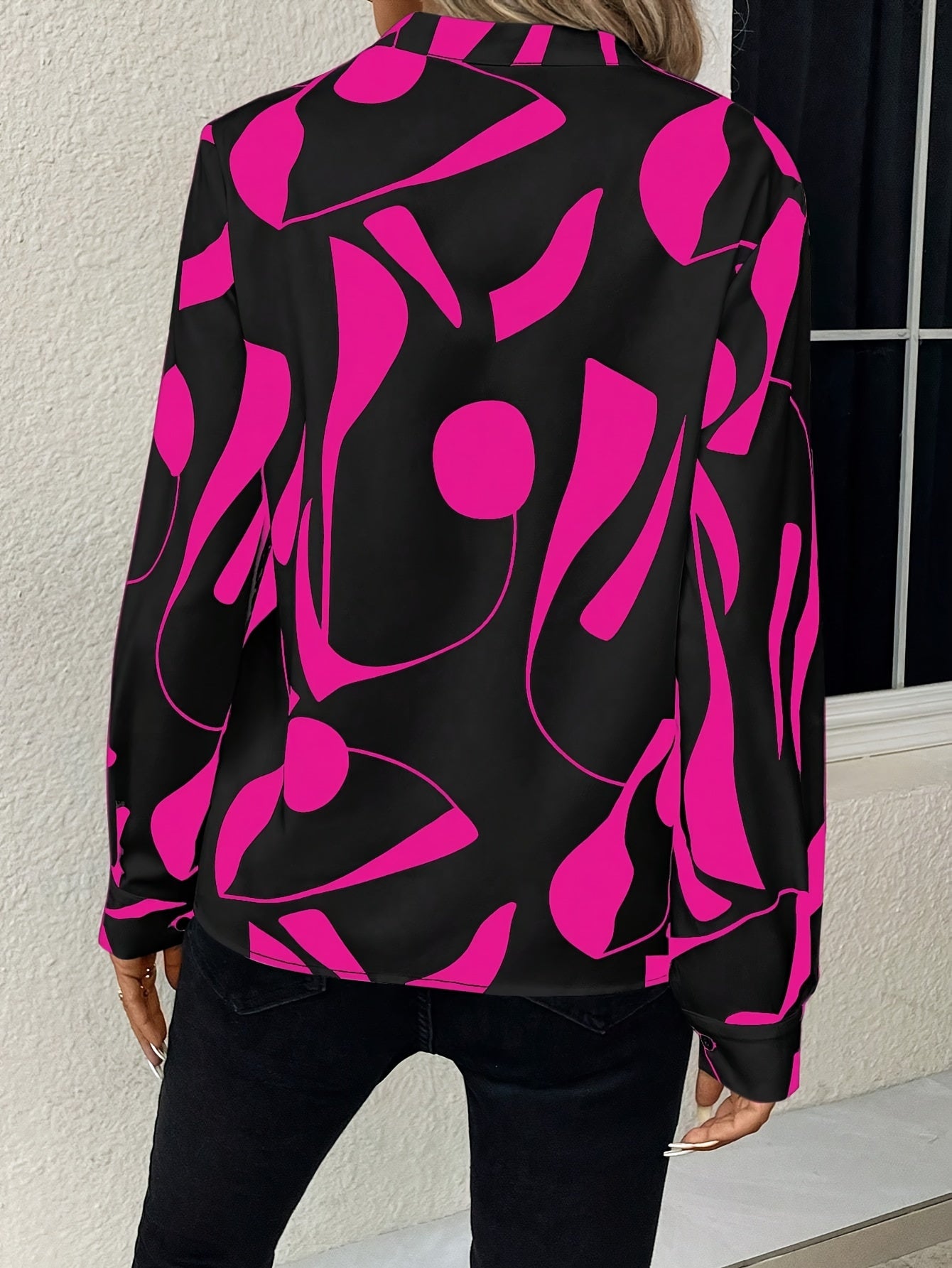 Geometric Print Long Sleeve Blouse