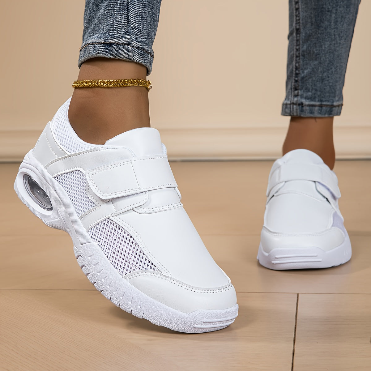 NurseCare Cushioned Work Sneakers