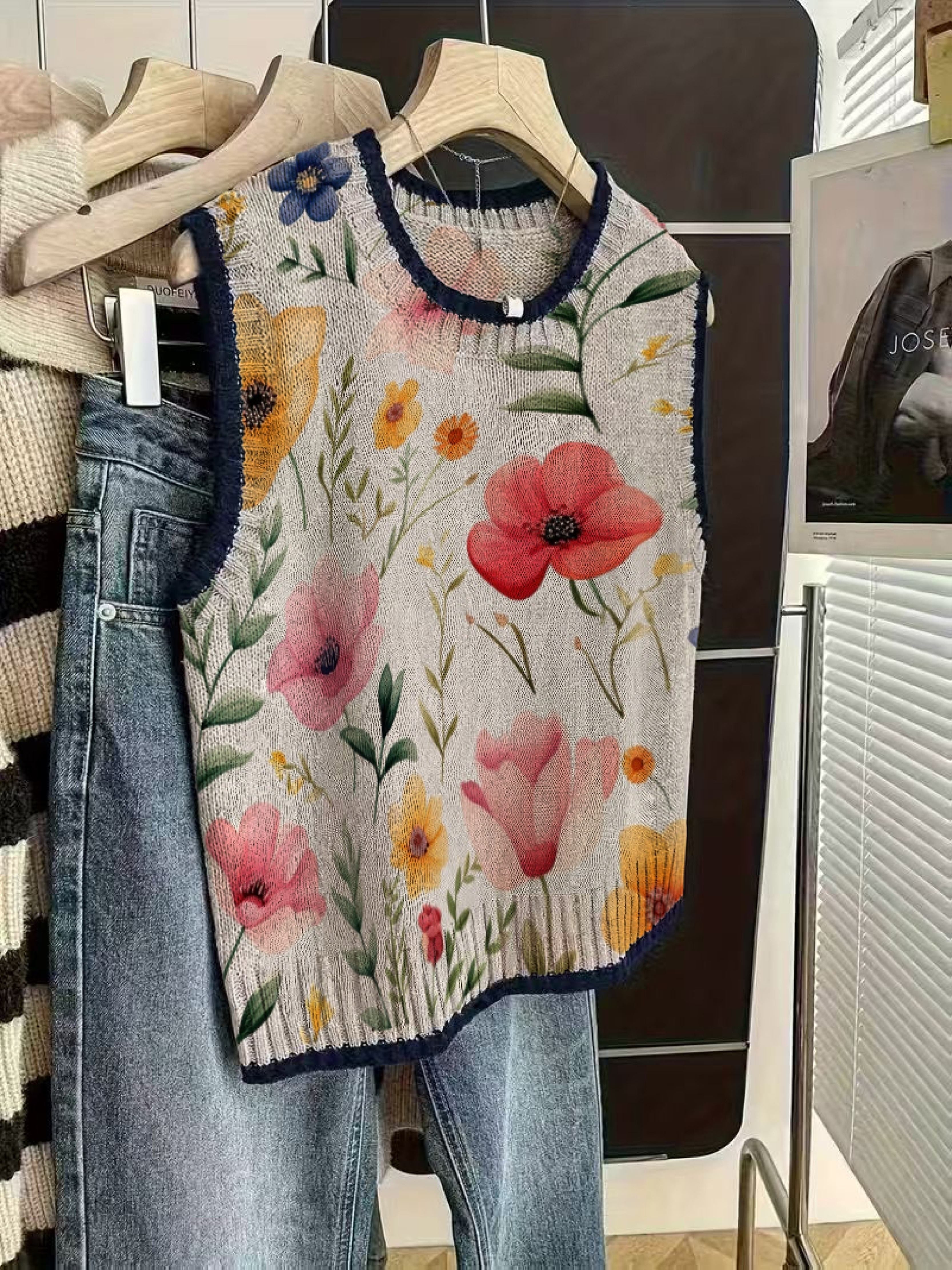Paisley Inspired Knit Vest