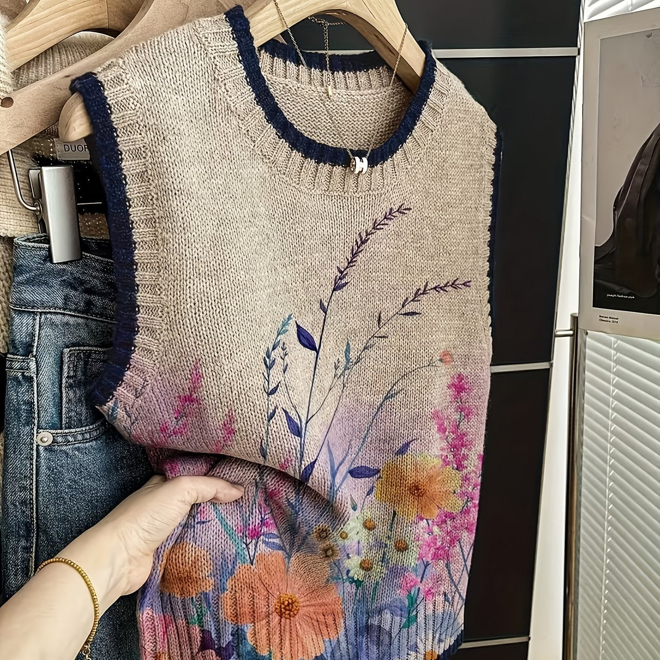 Floral Color Block Knit Vest