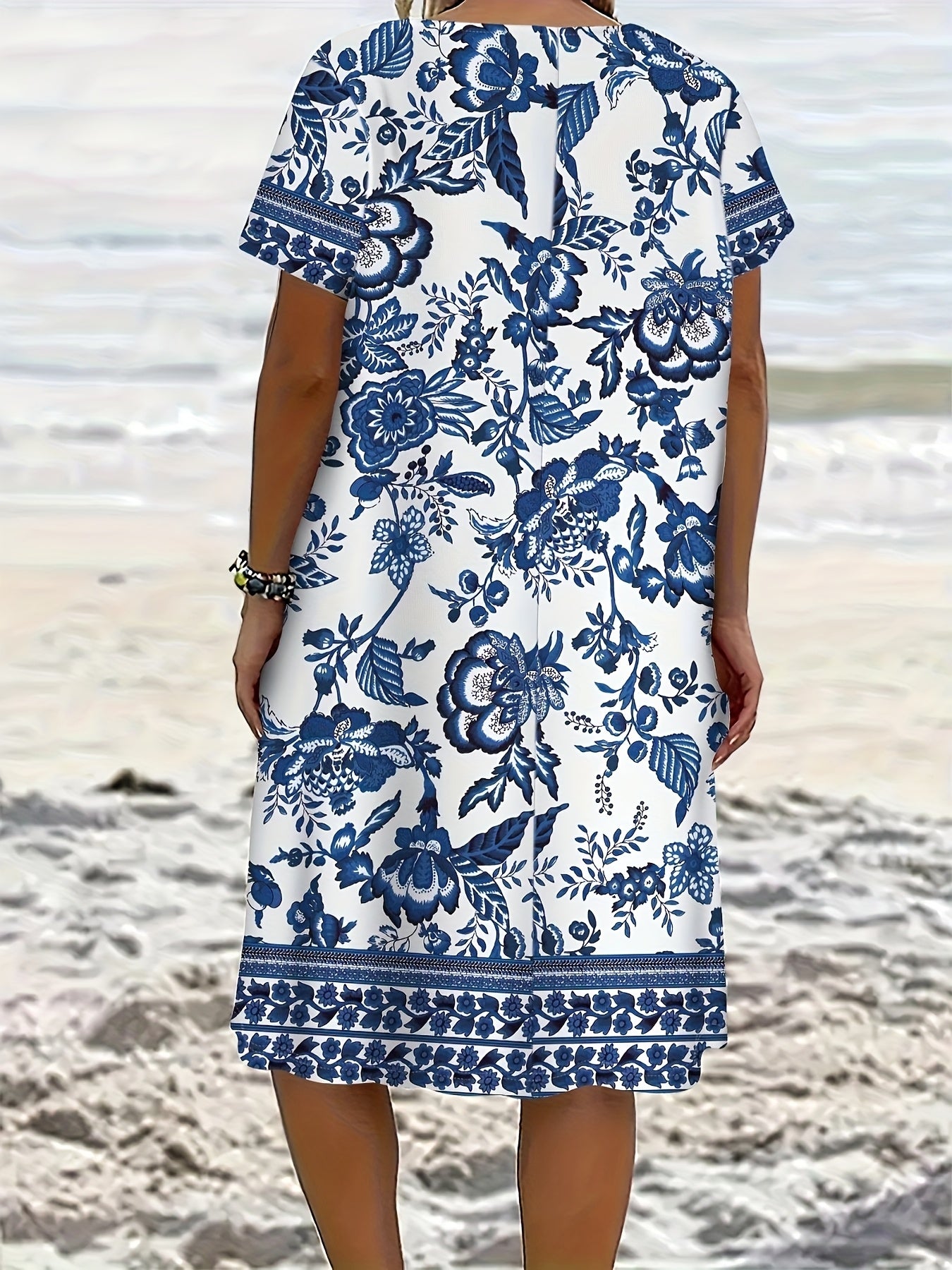 Floral Print Maxi Dress with Pockets