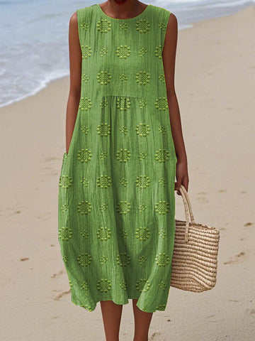 April | Chic Sleeveless Pocket Dress